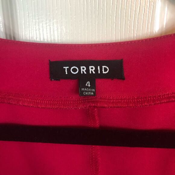 Torrid Ponte Cutaway Blazer Fuchsia Pink Torrid Size 4 U.S. Women's Size 26 4X - Picture 3 of 8